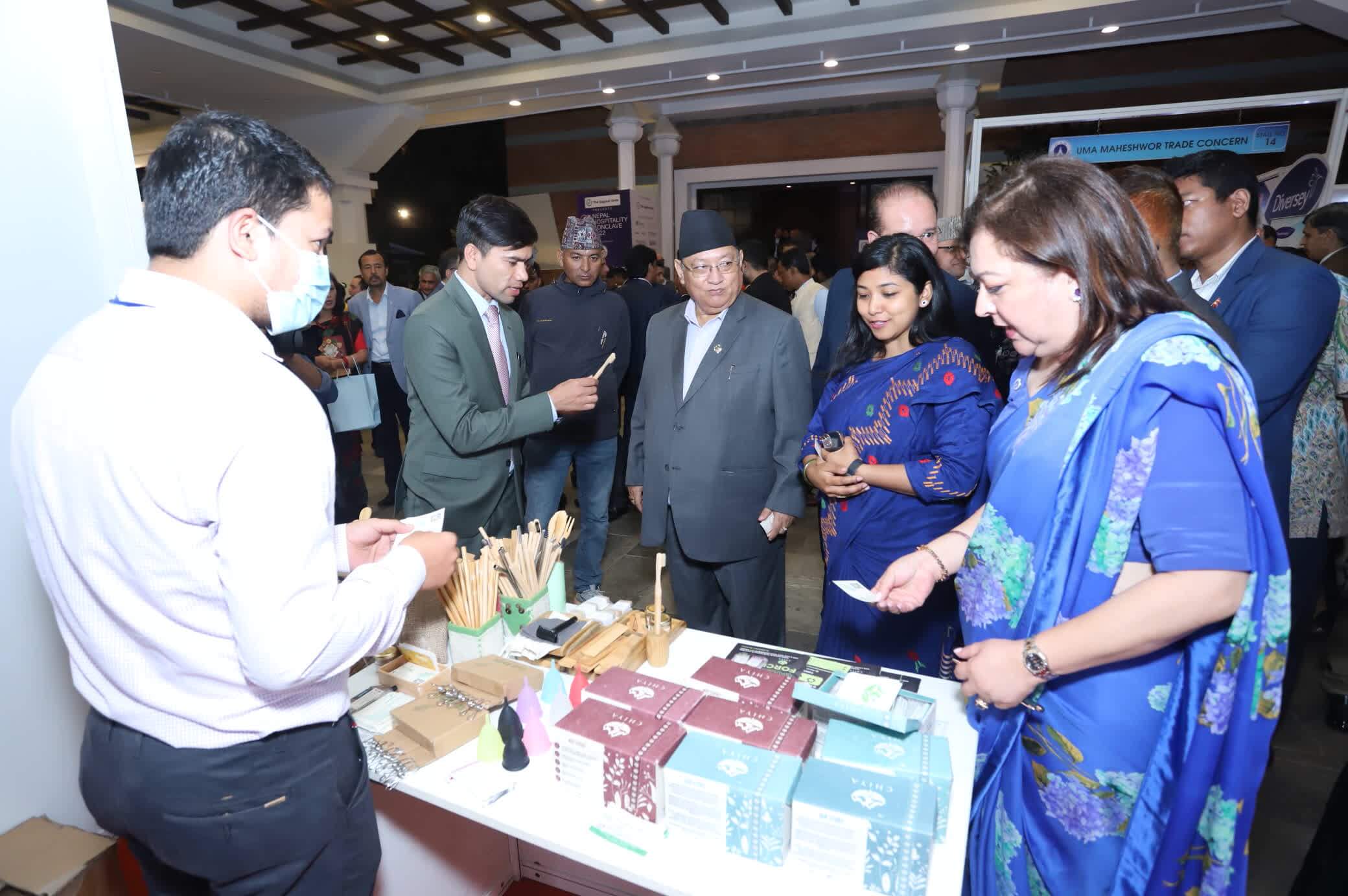 placeholder image sq